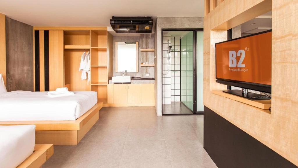 B2 Phuket Boutique & Budget Hotel Экстерьер фото