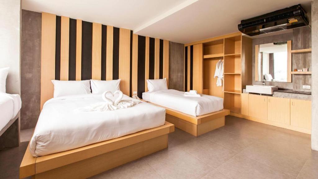 B2 Phuket Boutique & Budget Hotel Экстерьер фото