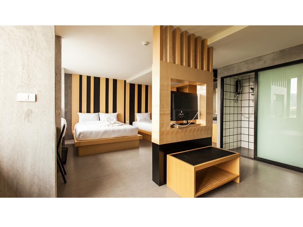 B2 Phuket Boutique & Budget Hotel Экстерьер фото
